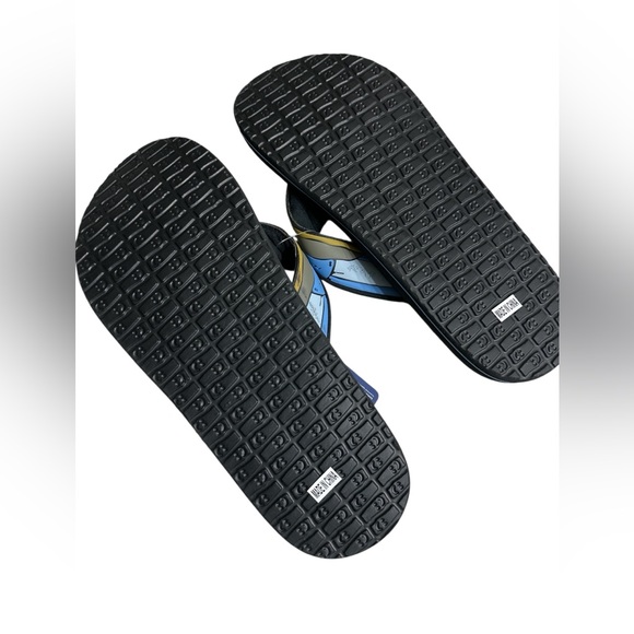 Sanuk Black Flip Flops with Vibrant Straps surfer design - Picture 5 of 5